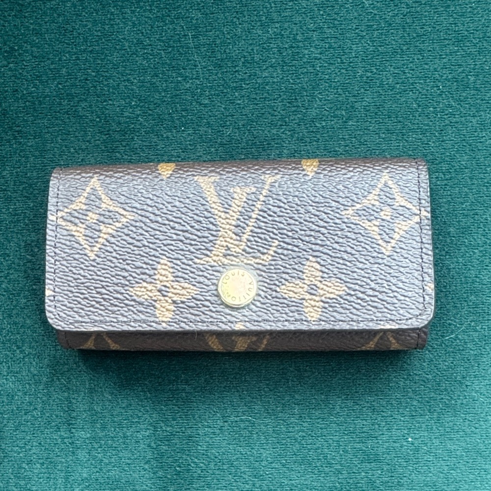 Louis Vuitton Brown Monogram Canvas Key Case with Gold-Tone Snap